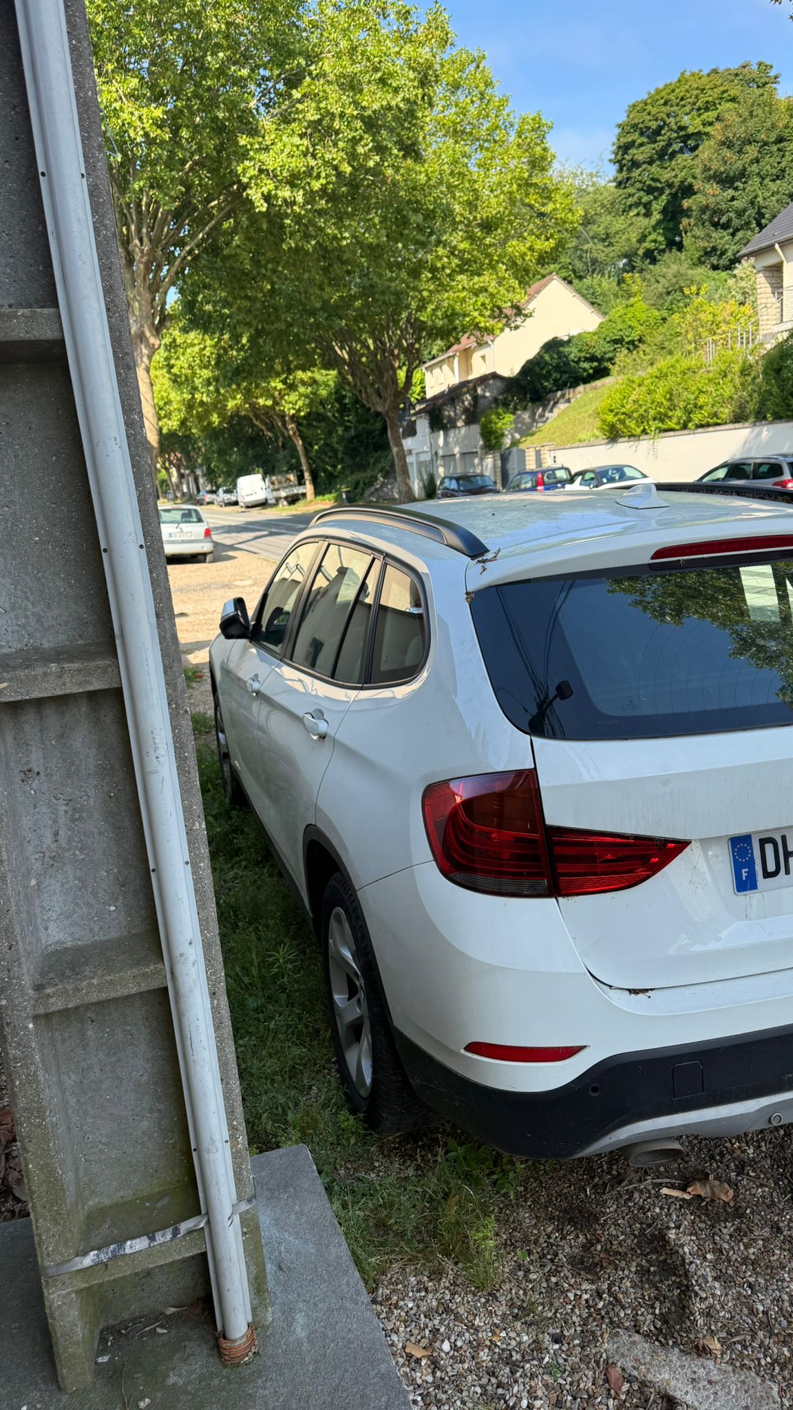 
								BMW X1 2014 116d complet									