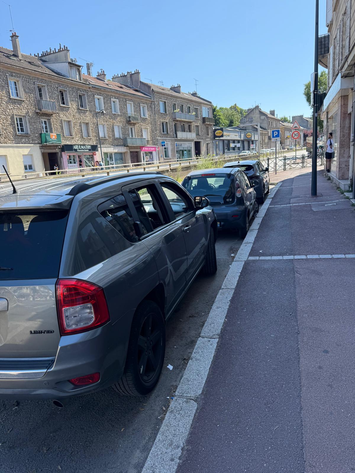 
								Jeep Compass 2.2 CRD 140cv complet									