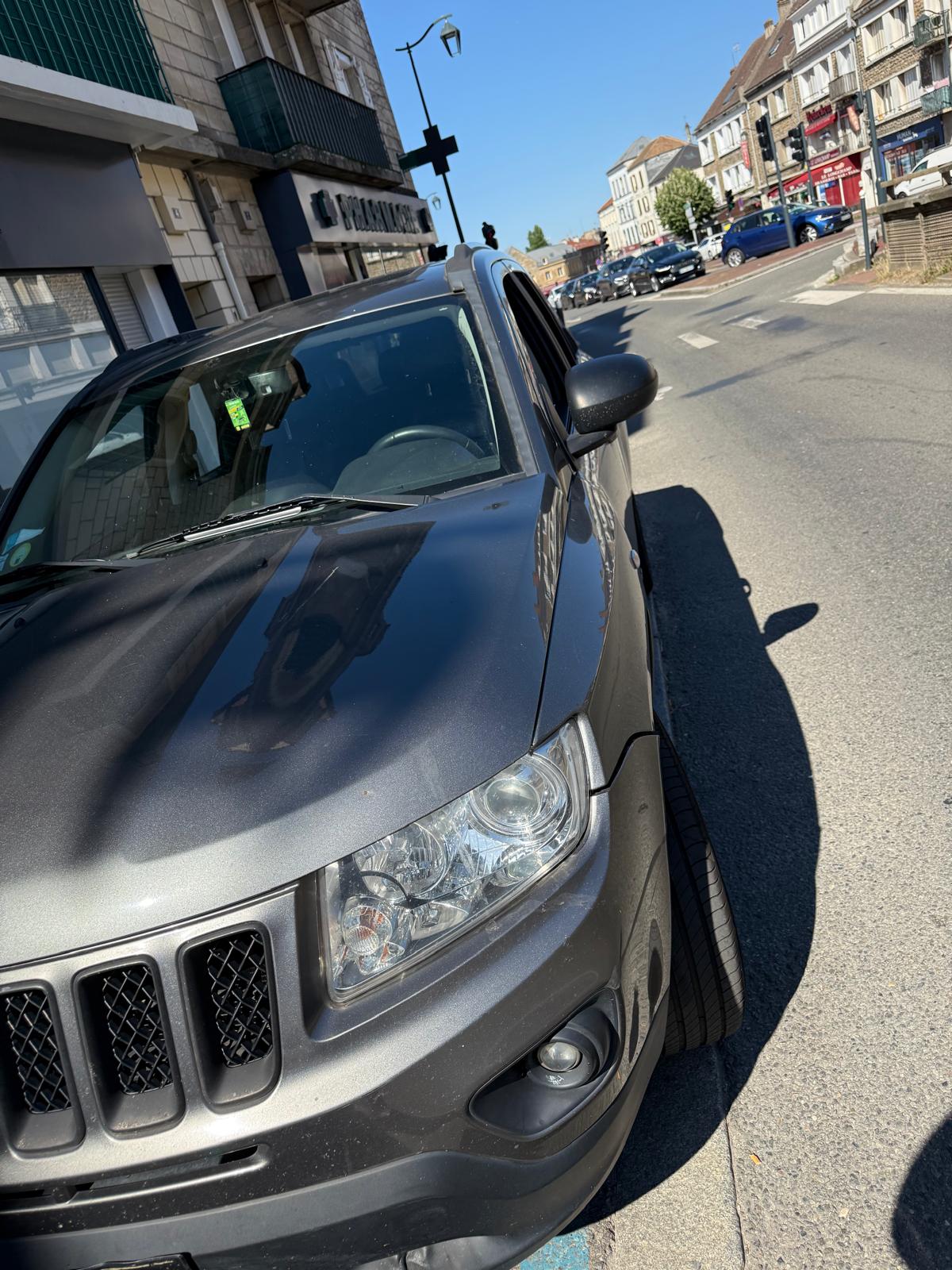 
								Jeep Compass 2.2 CRD 140cv complet									